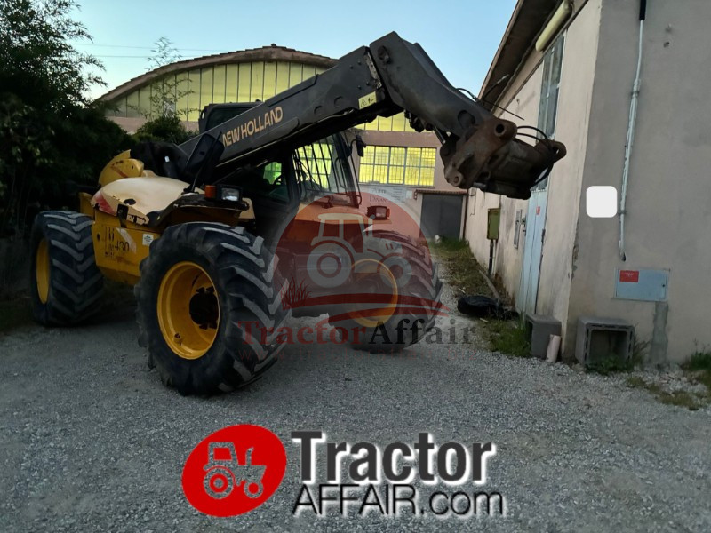 TELESCOPICO NEW HOLLAND LM 430 4RM 100 CV