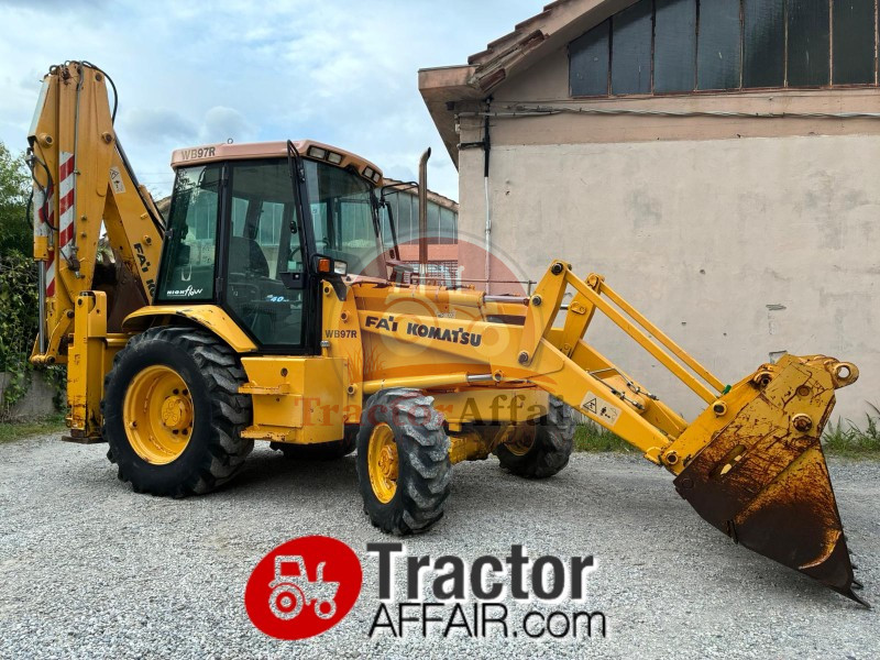 TERNA KOMATSU WB97R 4RM